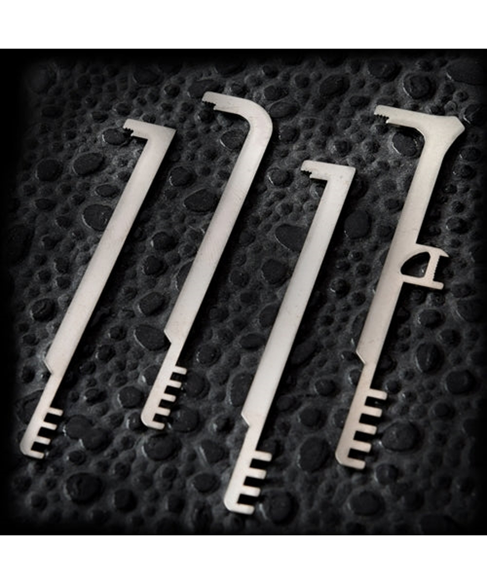 Sparrows Comb BAR