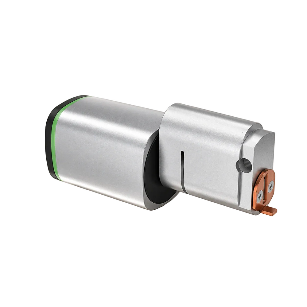 Entrada D3 oval cylinder in silver and black on white